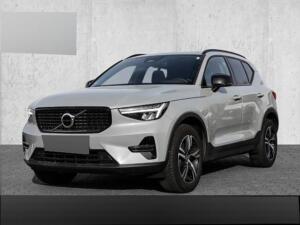 Volvo XC40 Plus Dark 2WD B3 EU6d digitales Cockpit Memory Sitze Soundsystem HarmanKardon LED