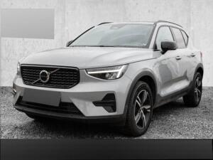 Volvo XC40 Plus Dark 2WD B3 EU6d digitales Cockpit Memory Sitze Soundsystem HarmanKardon LED