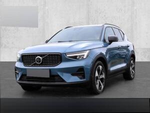 Volvo XC40 Plus Dark 2WD B4 EU6d Navi digitales Cockpit Memory Sitze Soundsystem HarmanKardon