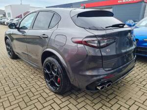 Alfa Romeo Stelvio Quadrifoglio Quadrifoglio 2.9 V6 ASS LM2