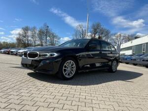 BMW 3er  Touring *LED Navi HUD el.Heck Alu Kamera*