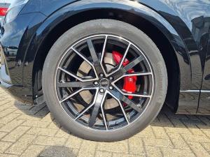 Audi SQ8 (4MN) 4.0 TFSI quattro competition plus