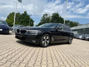 BMW 5er  Touring *LED Navi AHK DAB Kamera Parkassist*