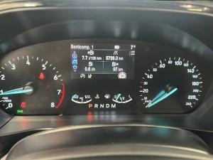 Ford Focus Line Bluetooth Navi LED Klima el. Fenster