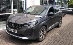 Peugeot 3008  Hybrid 136 e-DCS6 Allure Pack Automatik