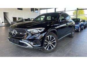 Privat: Mercedes-Benz GLC-Klasse 4Matic Navi Leder LED El.Heckklappe Spurhalteass. Apple CarPlay