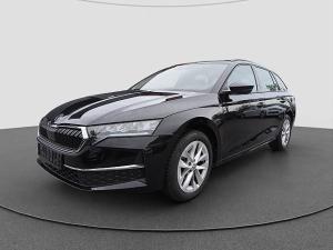 Privat: Skoda Octavia Combi 1.5 TSI DSG Selection NAVI RFK ACC KEYLESS SMART LINK