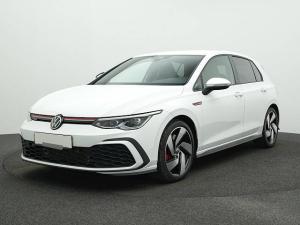 Privat: Volkswagen Golf 8 2.0 TSI DSG ACC PDC