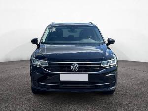 Privat: Volkswagen Tiguan Life 1.5 TSI|MATRIX|NAVI|SHZ|LHZ|ACC|PDC