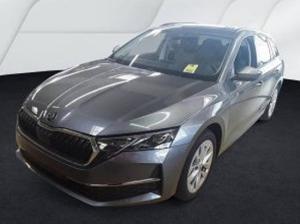 Skoda Octavia Combi 1.5 eTSI DSG Selection AHK PANO REAR VIEW