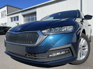 Skoda Octavia Combi 2.0 TDI Ambition 112¤ m. 20 Anzahlung AHK Virtual Cockpit Navi DAB LED PDC Klima