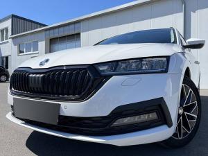 Skoda Octavia Combi 2.0 TDI Blackline 138¤ m. 20 Anzahlung Virtual Cockpit DAB Navi LED SHZ PDC Klima