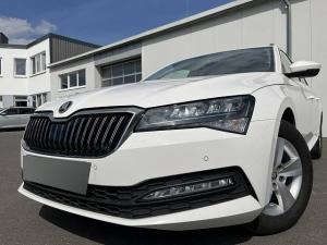 Skoda Superb Combi 2.0 TDI Ambition 119¤ m. 20 Anzahlung DAB Navi LED SHZ PDC Klima Tempomat