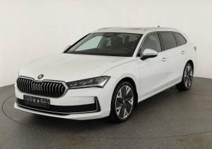 Skoda Superb Combi TDI DSG 4×4 Selection, Standheizung, Pano, AHK, Navi, Matrix