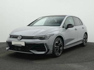 Volkswagen Golf 8 2.0 TDI DSG R-Line BLACK STYLE PANO NAVI