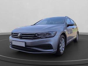Volkswagen Passat 1.5 TSI DSG NAVI LED AHK ACC