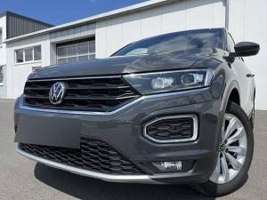 Volkswagen T-Roc 1.5 TSI Sport 144¤ m. 20 Anzahlung Active Info DAB Navi ACC LED SHZ PDC Klima