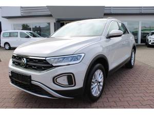 Volkswagen T-Roc Life 1.5 TSI Navi AHK LED Winterpaket PDC v+h APP Connect