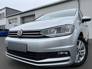 Volkswagen Touran 2.0 TDI Comfortline 119¤ m. 20 Anzahlung Navi DAB ACC SHZ PDC Klima