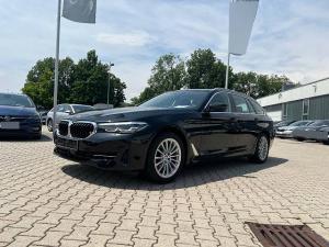 BMW 5er  Touring xDrive *LED Navi Standh. AHK DAB*