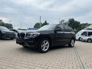 BMW X3 20d xDrive Advantage *LED Navi DAB Sizh. PDC*