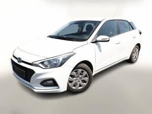 Hyundai i20 1.2 84 Select Klimaanlage Radio