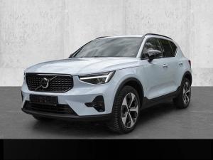 Privat: Volvo XC40 Plus Dark 2WD B4 EU6d Navi digitales Cockpit Memory Sitze Soundsystem HarmanKardon