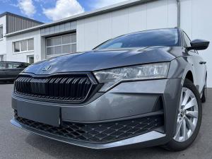 Skoda Octavia Combi 1.5 TSI DSG Selection Blackline 181¤ m. 20 Anzahlung Virtual Cockpit DAB Navi ACC LED SHZ PDC Klima