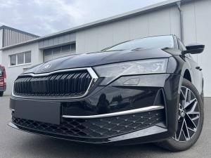 Skoda Octavia Combi 1.5 TSI Selection 163¤ m. 20 Anzahlung Virtual Cockpit Navi ACC LED DAB SHZ PDC
