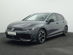 Volkswagen Golf 8 1.5 eTSI DSG R-LINE BLACK STYLE AHK NAVI