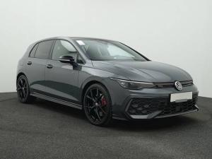 Volkswagen Golf 8 2.0 TSI DSG BLACK STYLE IQ.LIGHT PANO NAVI 19 ESTORIL