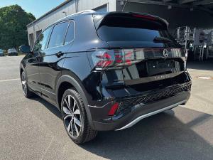 Volkswagen T-Cross 1.0 TSI 85 kW R-Line AHK NAV KAM Ass.Pak