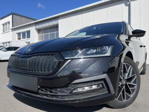 Skoda Octavia Combi 1.5 TSI Blackline 156¤ m. 20 Anzahlung Virtual Cockpit DAB Navi ACC LED SHZ PDC Klima