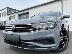 Volkswagen Passat Variant 1.5 TSI DSG R-Line Optik 171¤ m. 20 Anzahlung AHK DAB Navi ACC LED SHZ PDC Klima
