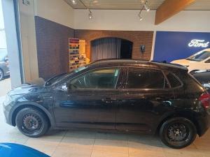 Volkswagen Polo COMFORTLINE NAVI / PDC / GJR / SHZ