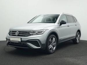 Volkswagen Tiguan 1.5 TSI DSG Move 7-SITZE AHK NAVI KAMERA
