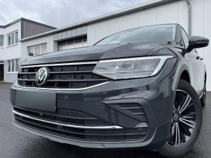 Volkswagen Tiguan 1.5 TSI Life 156¤ m. 20 Anzahlung Navi ACC LED DAB SHZ PDC Klima