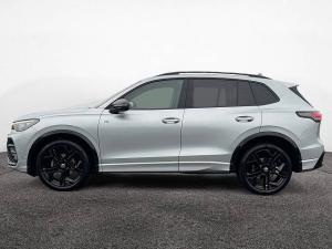 Volkswagen Tiguan R-Line eTSI DSG|20″|AHK|PANO|NAVI|BLACKST
