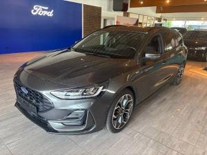Ford Focus ST-LINE X NAVI / LED / ACC / PDC