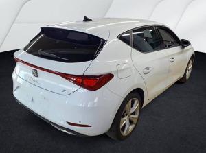 Privat: Seat Leon 1.5 eTSI DSG FR AB 200EUR NAVI REAR VIEW SHZ