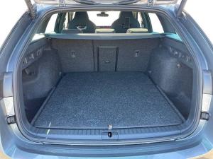 Skoda Octavia Combi RS TSI DSG|PANO|AHK|eHECK|5-J-GAR
