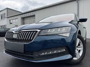 Skoda Superb Combi 2.0 TDI DSG Ambition Virtual Cockpit Navi LED DAB SHZ PDC Klima