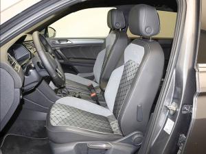 Volkswagen Tiguan 2.0 TSI DSG 4Mo. R-Line 7-S. PANO AHK 20 MISANO AREA VIEW