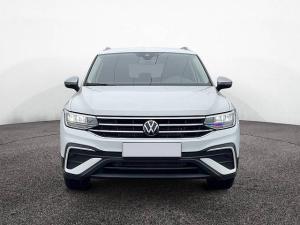 Volkswagen Tiguan Life TDI DSG|7-SITZER|AHK|NAVI|