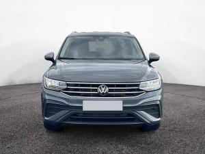 Volkswagen Tiguan Life TDI DSG|AHK|7SITZE|el.HECK