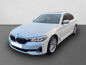 BMW 5er iA Luxury Line*Anhängerkupplung*Glasdach