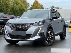 Peugeot 2008 Allure 1.2 PureTech 130 TEMP/PDC/CAM/SHZ