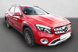 Mercedes-Benz GLA-Klasse DCT Leder ParkAs Tempomat LM17Z Klima