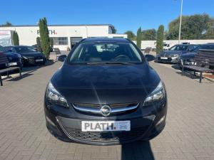 Opel Astra  J Sports Tourer Selection