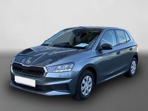 Skoda Fabia 1.0 TSI Essence LED Allwetterreifen Klima PDC hinten Resererad